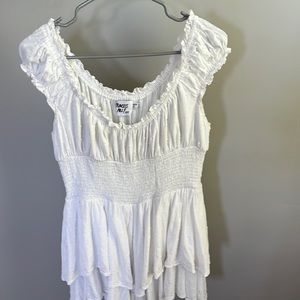 White romper by Princess Polly great condition